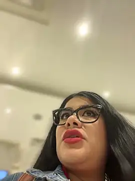 Snapshot of Insane_Issa chatting on 01-31-25, 06:03 Insane Issa online show from 01-31-25, 06:03