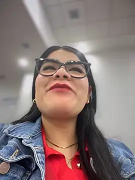 Snapshot of Insane_Issa chatting on 01-31-25, 09:16 Insane Issa online show from 01-31-25, 09:16