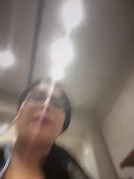 Snapshot of Insane_Issa chatting on 02-20-25, 06:57 Insane Issa online show from 02-20-25, 06:57