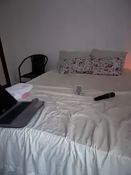 Snapshot of Insane_Issa chatting on 02-27-25, 07:47 Insane Issa online show from 02-27-25, 07:47