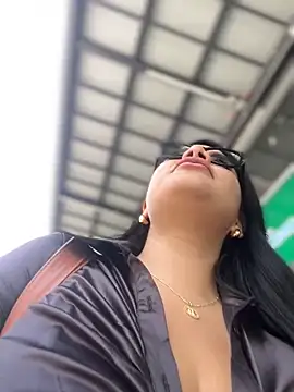 Snapshot of Insane_Issa chatting on 03-13-25, 06:45 Insane Issa online show from 03-13-25, 06:45