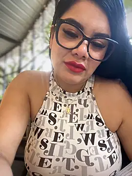 Snapshot of Insane_Issa chatting on 03-17-25, 09:55 Insane Issa online show from 03-17-25, 09:55