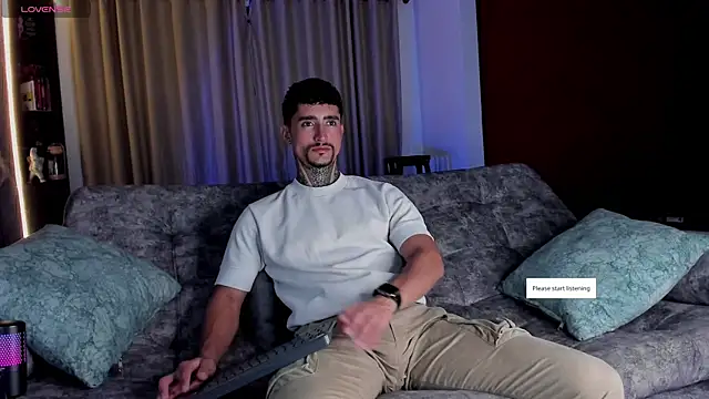 Snapshot of Mark_Kamper chatting on 11-07-25, 02:22 Mark Kamper online show from 11-07-25, 02:22