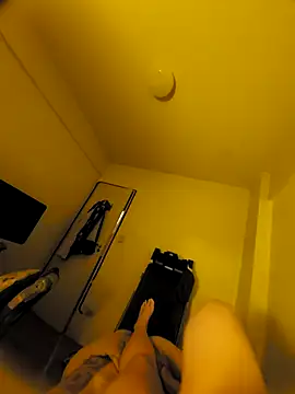 Snapshot of hotbiabrazil chatting on 12-19-25, 03:46 hotbiabrazil online show from 12-19-25, 03:46