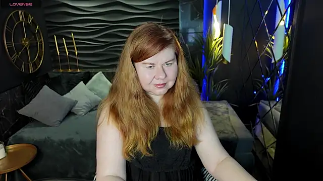 Mrs Emilia online show from 12-06-24, 03:41