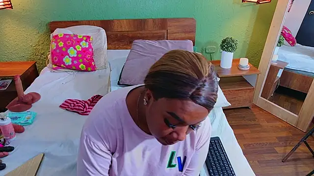 dannaahbrown online show from 05-27-26, 03:42