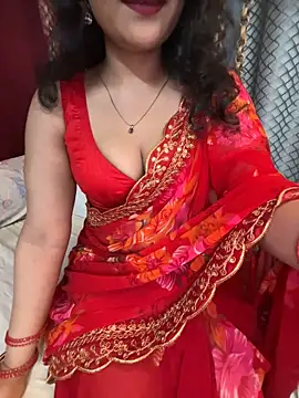 Snapshot of LuscousPussy chatting on 11-01-25, 06:32 LuscousPussy online show from 11-01-25, 06:32