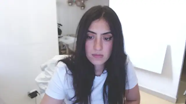 MIYESSI online show from 04-14-26, 08:37