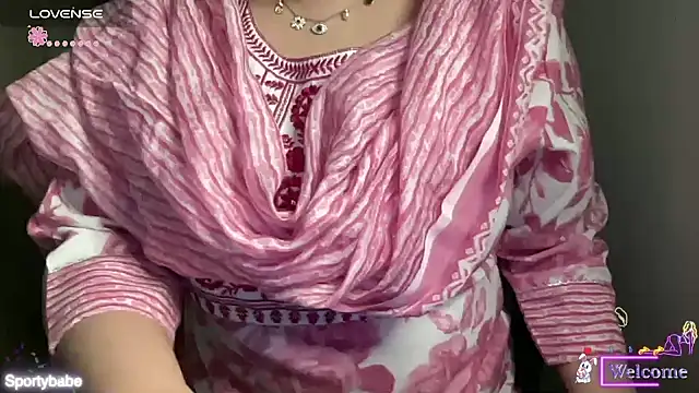 Snapshot of Sportybabe chatting on 03-11-25, 05:46 Sportybabe online show from 03-11-25, 05:46