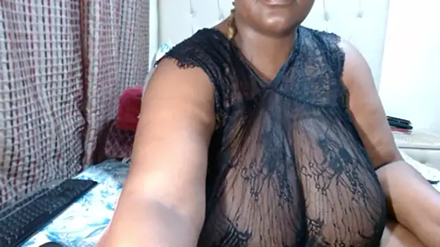 CHOCOLATEDARKBUSTYX online show from 01-15-26, 06:00