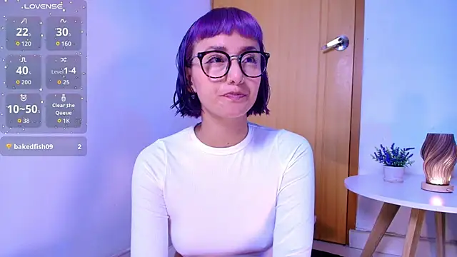 Snapshot of tati_cardenas chatting on 05-18-26, 06:30 tati cardenas online show from 05-18-26, 06:30