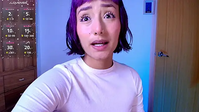 Snapshot of tati_cardenas chatting on 05-30-26, 11:24 tati cardenas online show from 05-30-26, 11:24