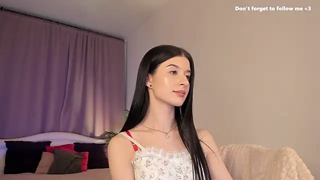 LauraCoy online show from 01-15-25, 11:30