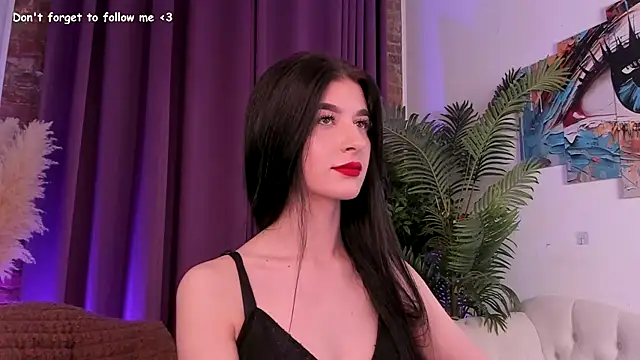 Snapshot of LauraCoy chatting on 07-16-26, 08:59 LauraCoy online show from 07-16-26, 08:59