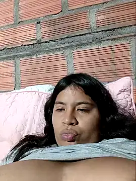 Snapshot of moncerrat_luna chatting on 01-09-25, 10:31 moncerrat luna online show from 01-09-25, 10:31