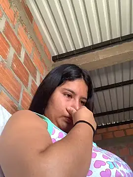 Snapshot of moncerrat_luna chatting on 01-30-25, 04:13 moncerrat luna online show from 01-30-25, 04:13