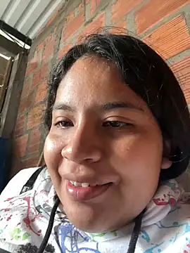 Snapshot of moncerrat_luna chatting on 02-06-25, 03:41 moncerrat luna online show from 02-06-25, 03:41