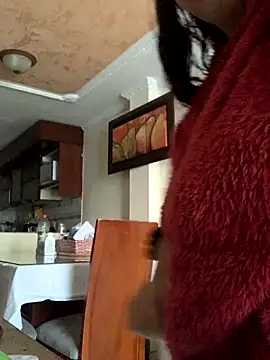 Snapshot of moncerrat_luna chatting on 11-04-25, 09:47 moncerrat luna online show from 11-04-25, 09:47