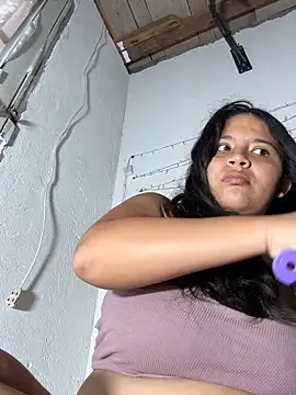 moncerrat luna online show from 03-07-26, 07:55