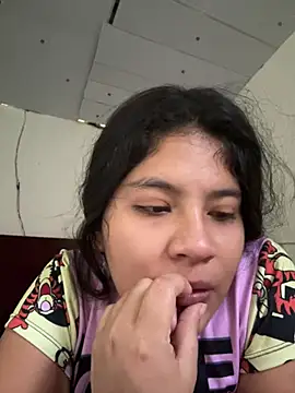 Snapshot of moncerrat_luna chatting on 07-15-26, 09:20 moncerrat luna online show from 07-15-26, 09:20