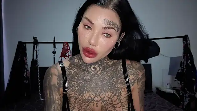 claudiacvc95 online show from 03-20-26, 04:06