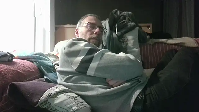 ptitcanard60600 online show from 03-30-26, 09:16