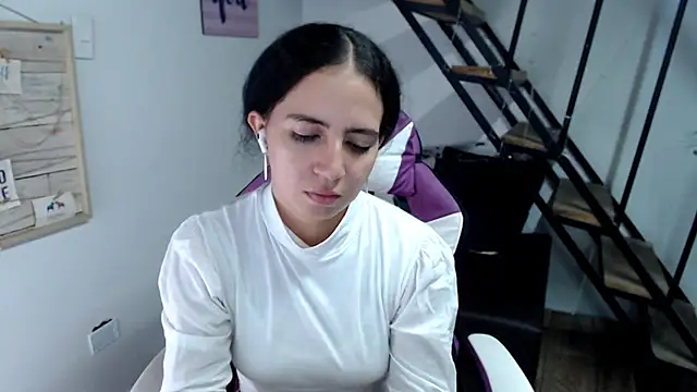 samantha baby  online show from 11-08-25, 12:44