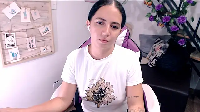 Snapshot of samantha_baby_ chatting on 05-03-26, 04:18 samantha baby online show from 05-03-26, 04:18
