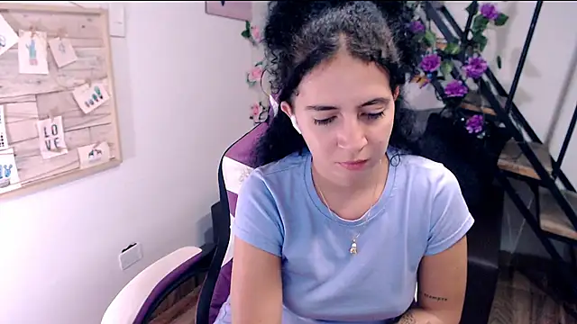 Snapshot of samantha_baby_ chatting on 05-11-26, 04:04 samantha baby online show from 05-11-26, 04:04