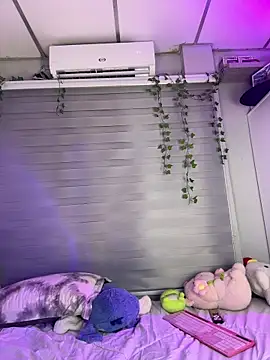 Lovely Janeth online show from 12-04-25, 04:00