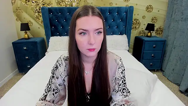 Katrina Minchels online show from 11-17-25, 05:24