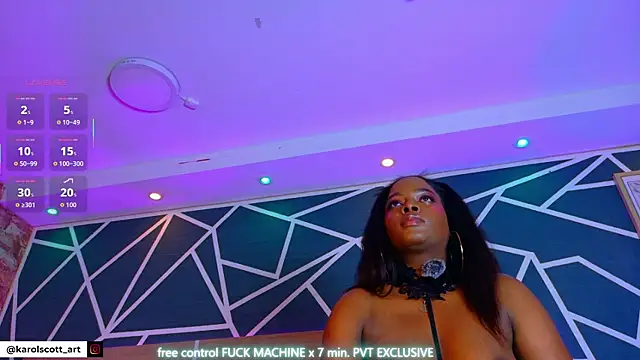 Snapshot of KAROL-SCOTT chatting on 10-27-25, 08:57 KAROL-SCOTT online show from 10-27-25, 08:57