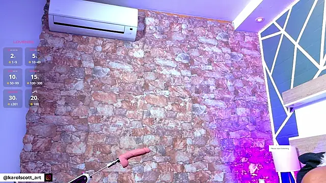 Snapshot of KAROL-SCOTT chatting on 11-17-25, 07:52 KAROL-SCOTT online show from 11-17-25, 07:52