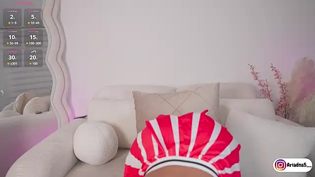 Ariadna5 online show from 11-30-25, 04:49