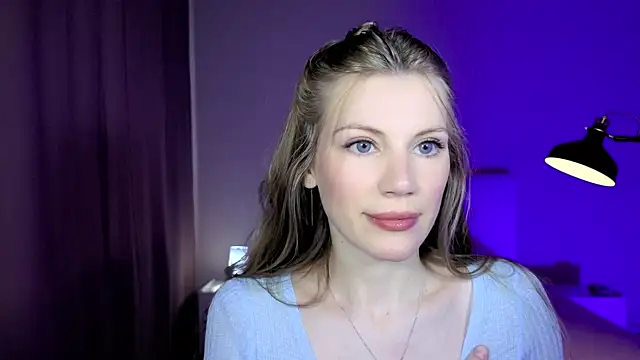 Snapshot of Lilianna_Just chatting on 07-06-26, 10:34 Lilianna Just online show from 07-06-26, 10:34