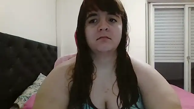 Bombon ok online show from 11-09-25, 11:03