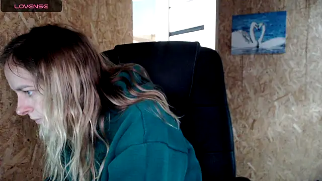 Snapshot of las_sweet chatting on 06-19-26, 01:26 las sweet online show from 06-19-26, 01:26