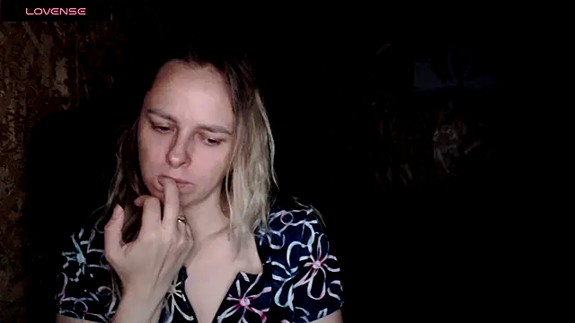 Snapshot of las_sweet chatting on 06-20-26, 10:34 las sweet online show from 06-20-26, 10:34