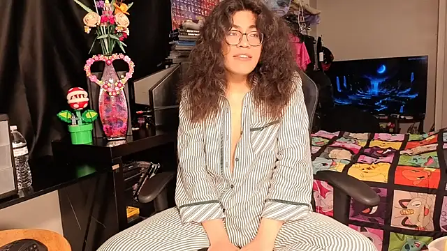 ShinyCherub online show from 02-19-25, 12:22