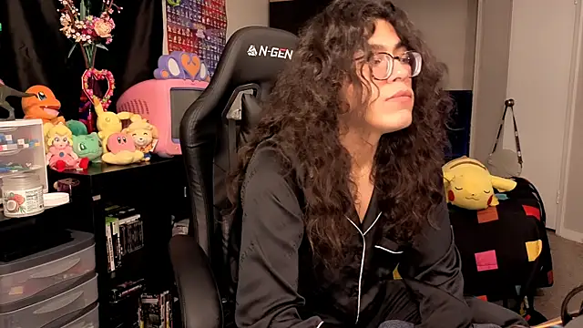 ShinyCherub online show from 10-01-25, 02:12