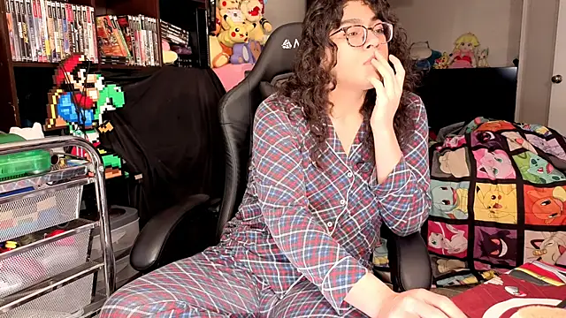 ShinyCherub online show from 04-17-26, 11:19