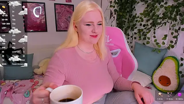 art lovee online show from 02-05-26, 01:54