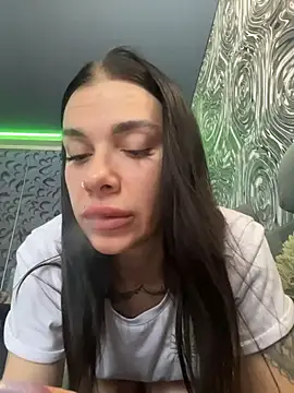 Queen of pain online show from 02-09-26, 07:01