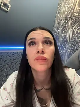 Queen of pain online show from 03-06-26, 08:22