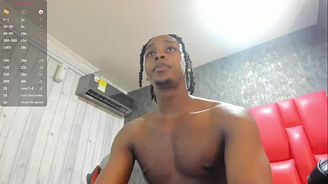 Snapshot of DominicSccott chatting on 06-28-26, 01:06 DominicSccott online show from 06-28-26, 01:06