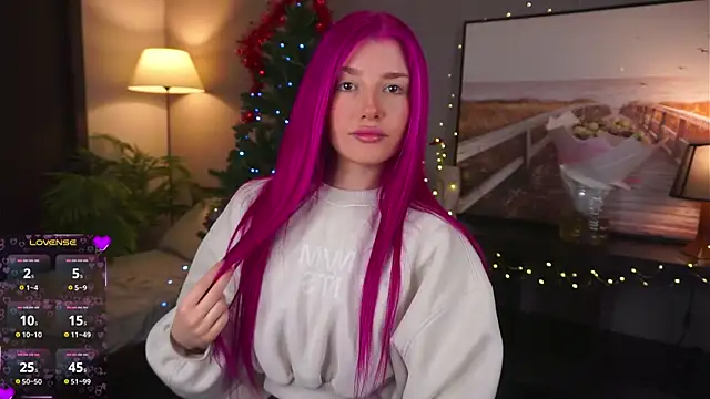 Snapshot of ShirleyCarolyn chatting on 12-25-24, 07:34 ShirleyCarolyn online show from 12-25-24, 07:34