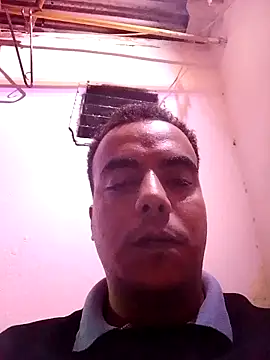 Snapshot of Cexmex chatting on 01-14-26, 04:07 Cexmex online show from 01-14-26, 04:07