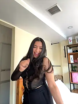 Nicollemays online show from 09-22-25, 02:30