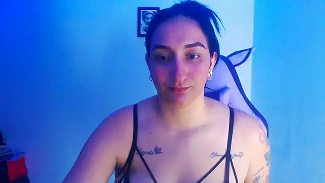 liz dirty online show from 10-31-25, 10:33