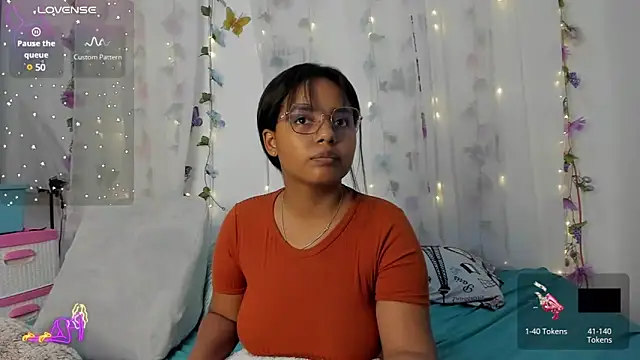 Snapshot of Aleja_DANS chatting on 12-31-24, 04:38 Aleja DANS online show from 12-31-24, 04:38